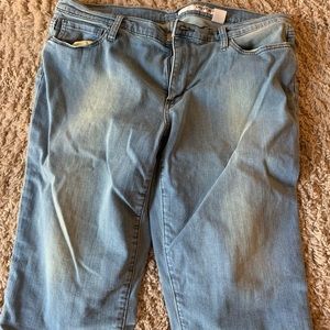 Dkny Bermuda jean shorts